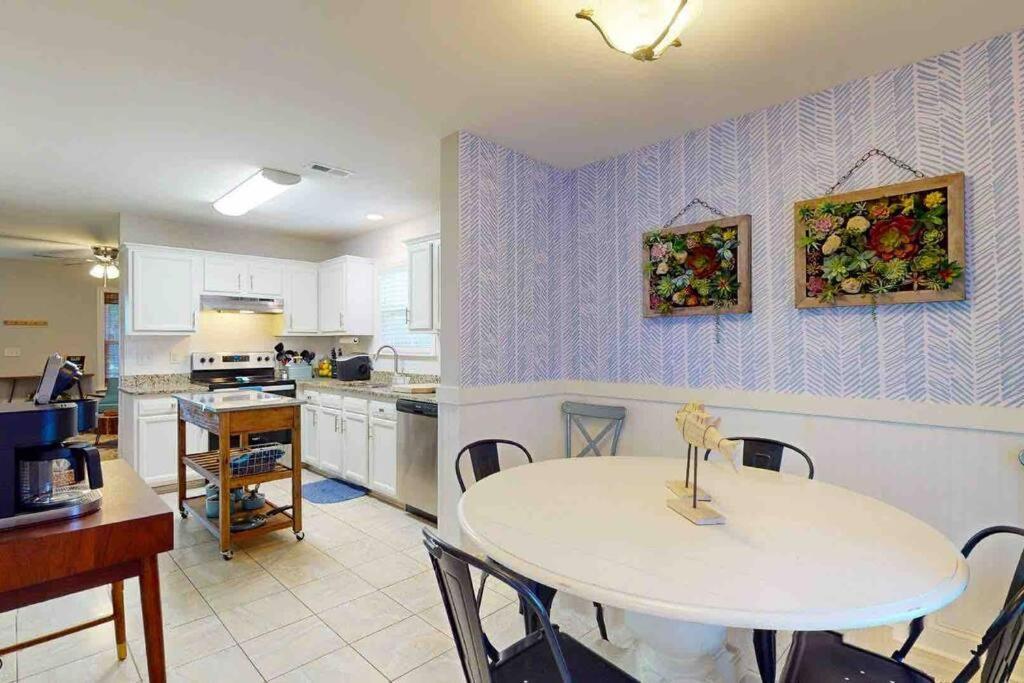 ويلمنجتون The Blue Door Bungalow المظهر الخارجي الصورة