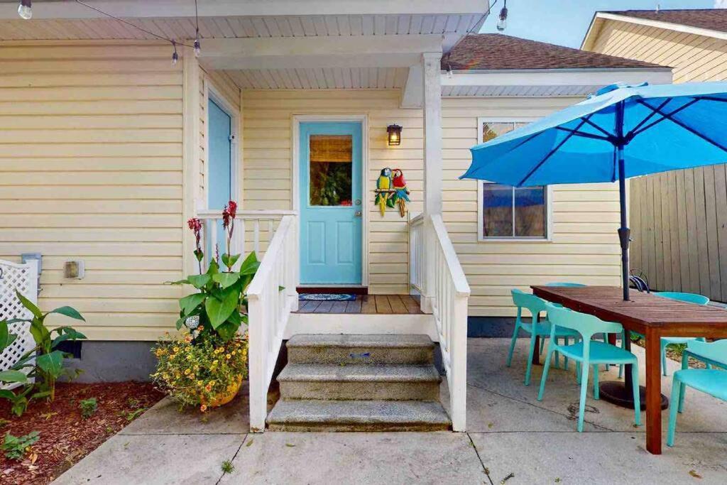 ويلمنجتون The Blue Door Bungalow المظهر الخارجي الصورة